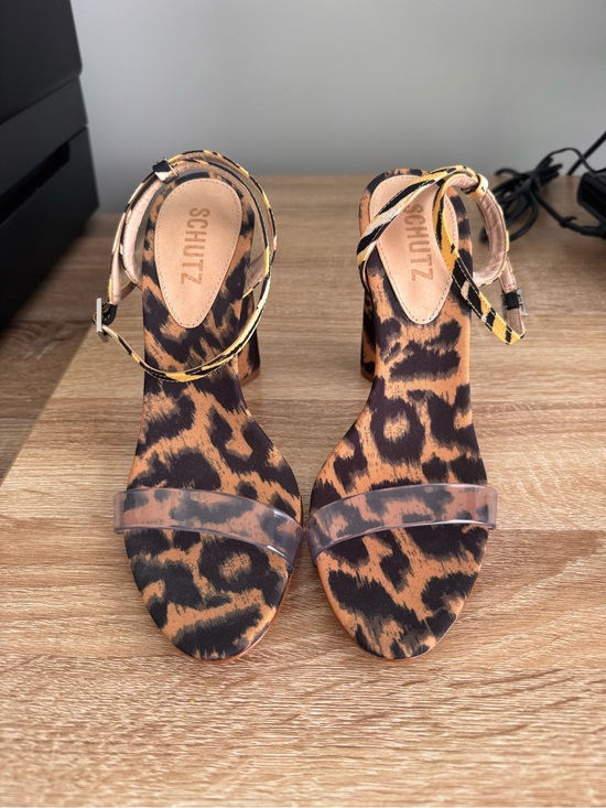 SCHUTZ Shoes - NEW SCHUTZ Leopard Print Block Heel Ankle-Strap Sandals